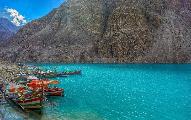 16-Attabad-Lake-Gojal-Valley-Pakistan (1)